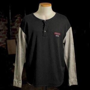 Nautica Y2K Navy and Gray Henley.  Size Medium.